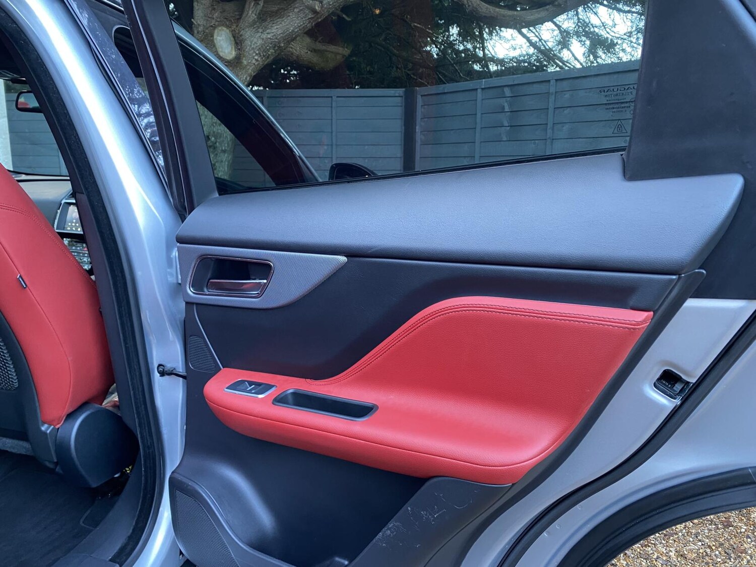 Used Jaguar F-Pace 2017 for sale - 76618982: Photo 25