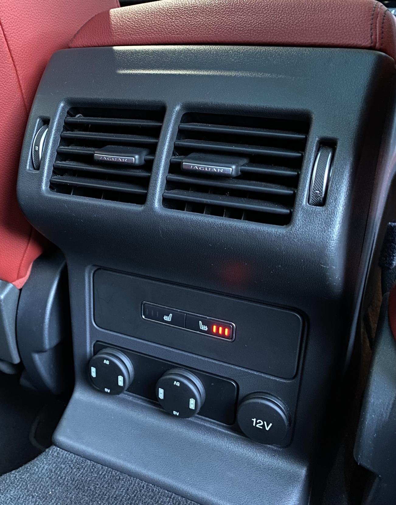 Used Jaguar F-Pace 2017 for sale - 76618982: Photo 29