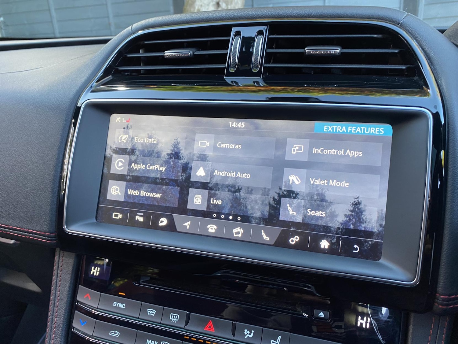 Used Jaguar F-Pace 2017 for sale - 76618982: Photo 39