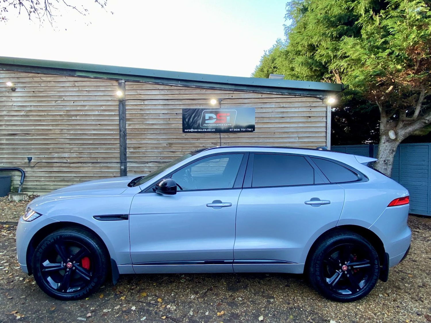 Used Jaguar F-Pace 2017 for sale - 76618982: Photo 5