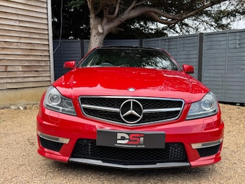 Used Mercedes-Benz C Class 2013 for sale - 76273160: Photo 2