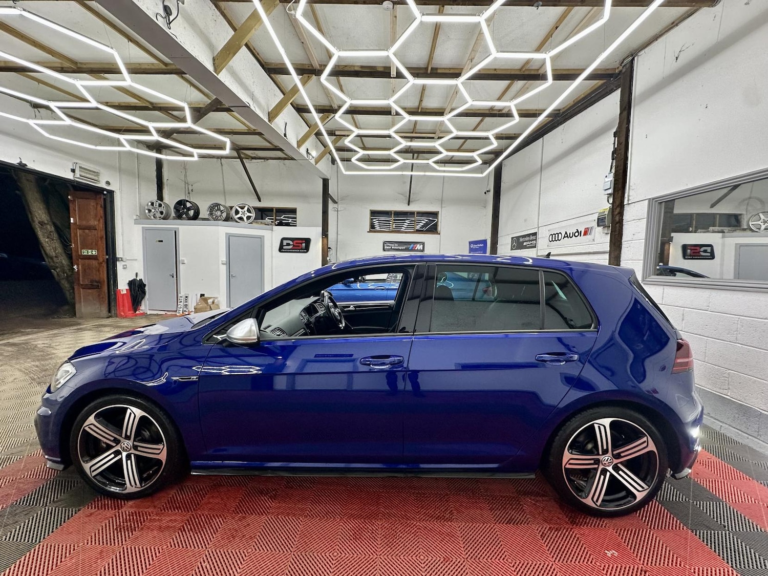 Used Volkswagen Golf 2019 for sale - 77409906: Photo 5