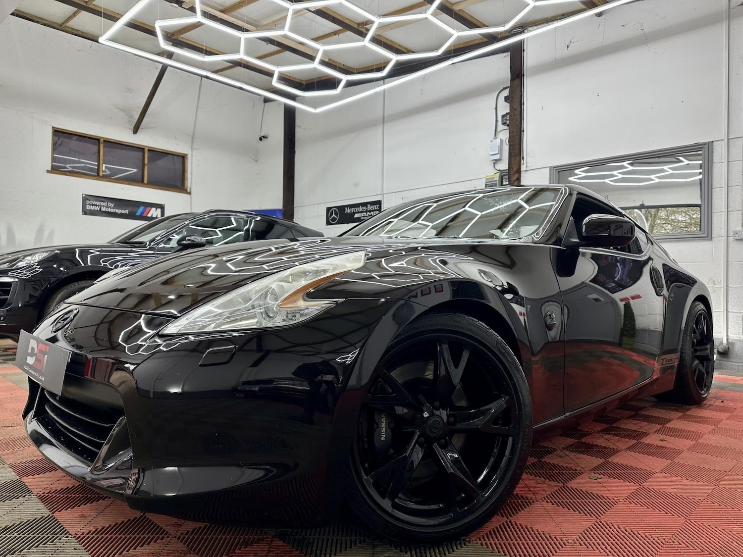 Used Nissan 370 Z 2011 for sale - 77545439: Photo 3