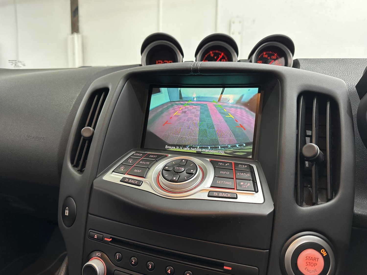 Used Nissan 370 Z 2011 for sale - 77545439: Photo 48