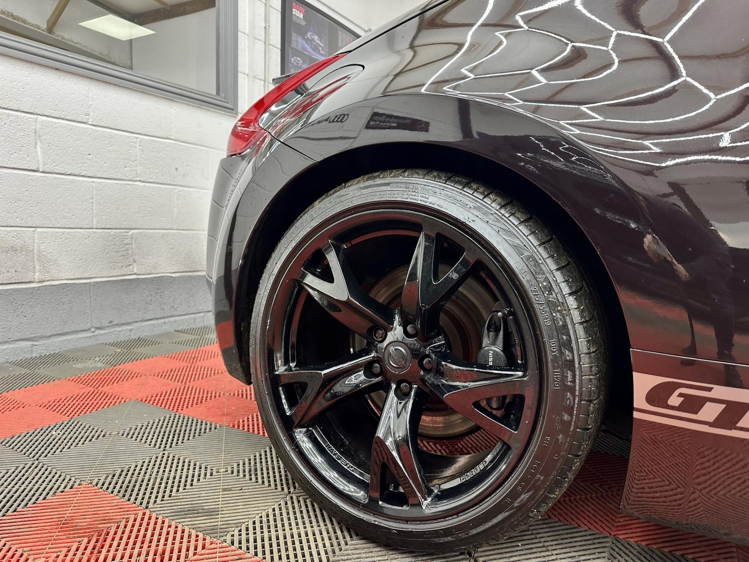 Used Nissan 370 Z 2011 for sale - 77545439: Photo 5