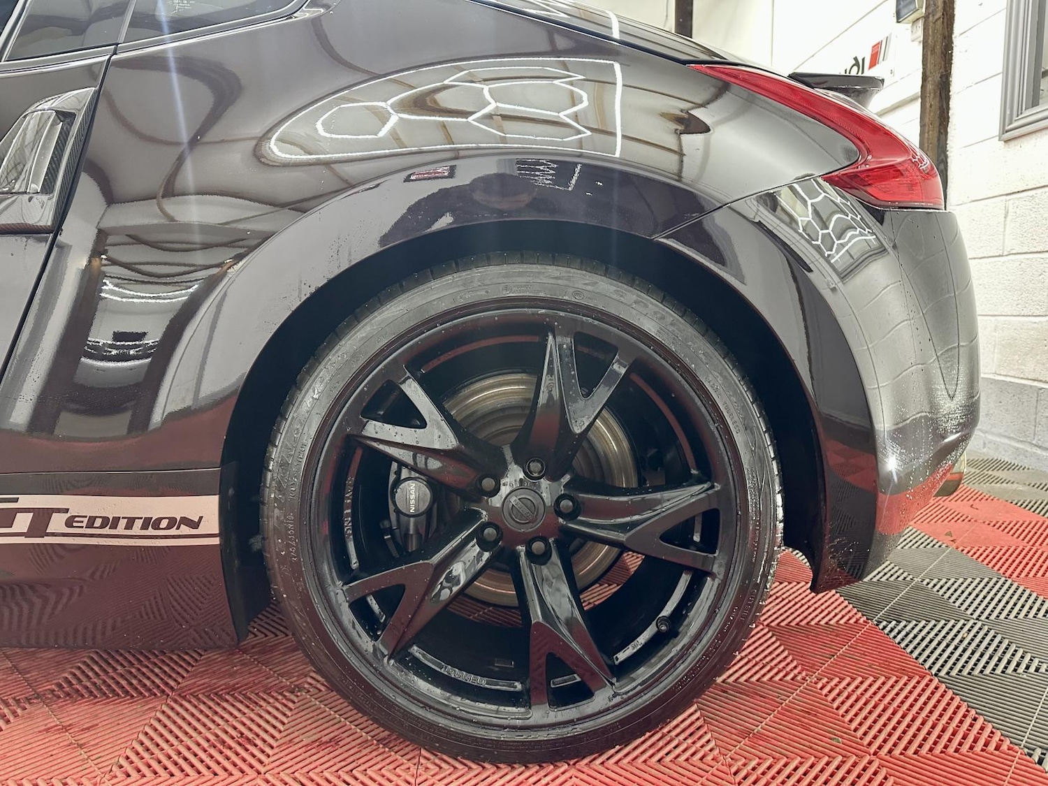 Used Nissan 370 Z 2011 for sale - 77545439: Photo 7