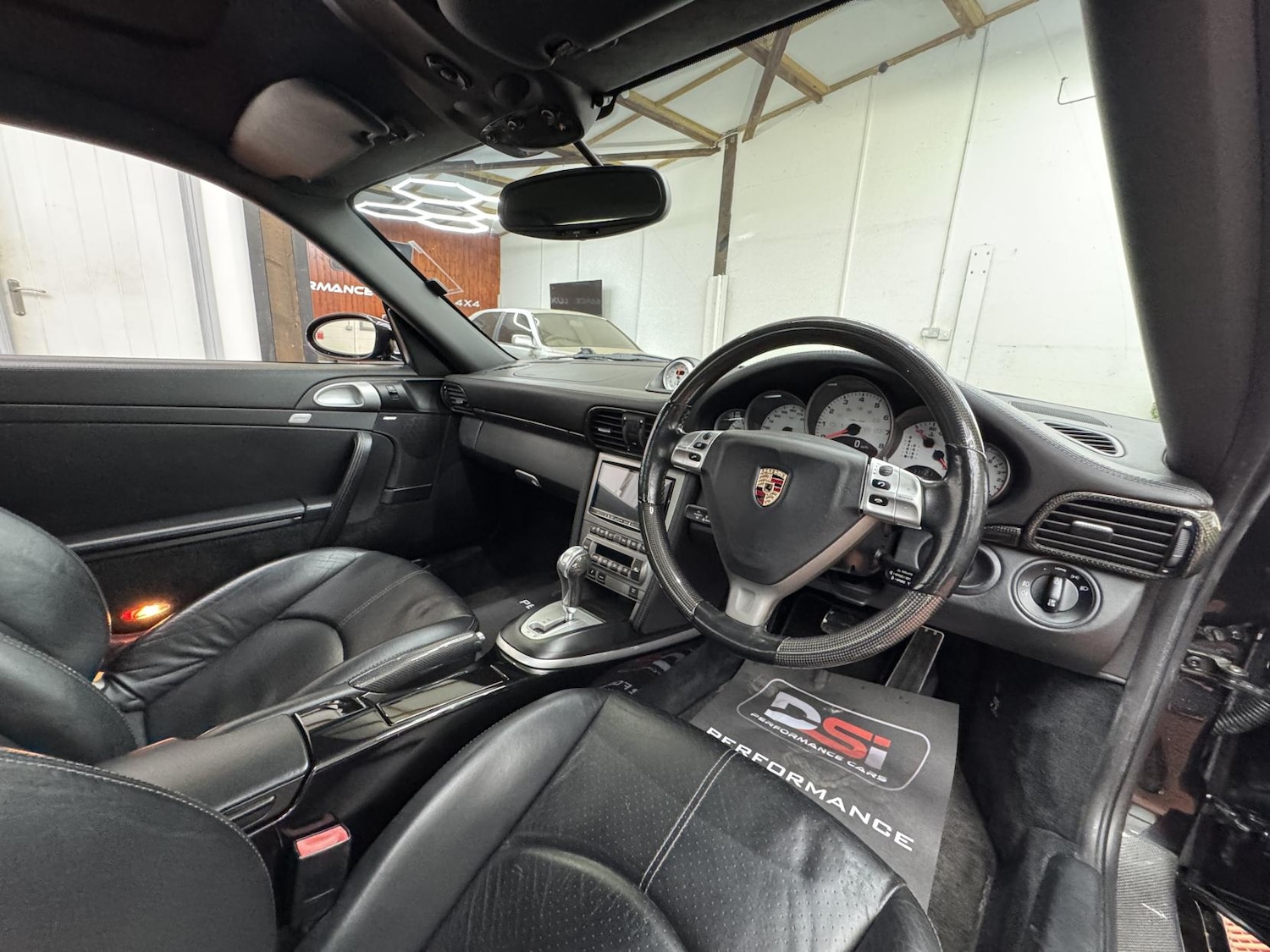 Used Porsche 911 2006 for sale - 78085662: Photo 25