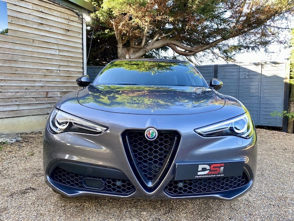 Used Alfa Romeo Stelvio 2019 for sale - 76273144: Photo 2