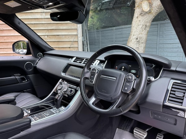 Used Land Rover Range Rover Sport 2017 for sale - 76312664: Photo 19