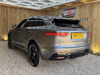 Used Jaguar F-Pace 2017 for sale - 79495769: Photo