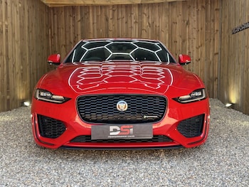 Used Jaguar XE 2019 for sale - 79196098: Photo