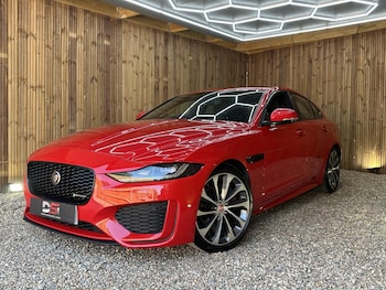 Used Jaguar XE 2019 for sale - 79196098: Photo