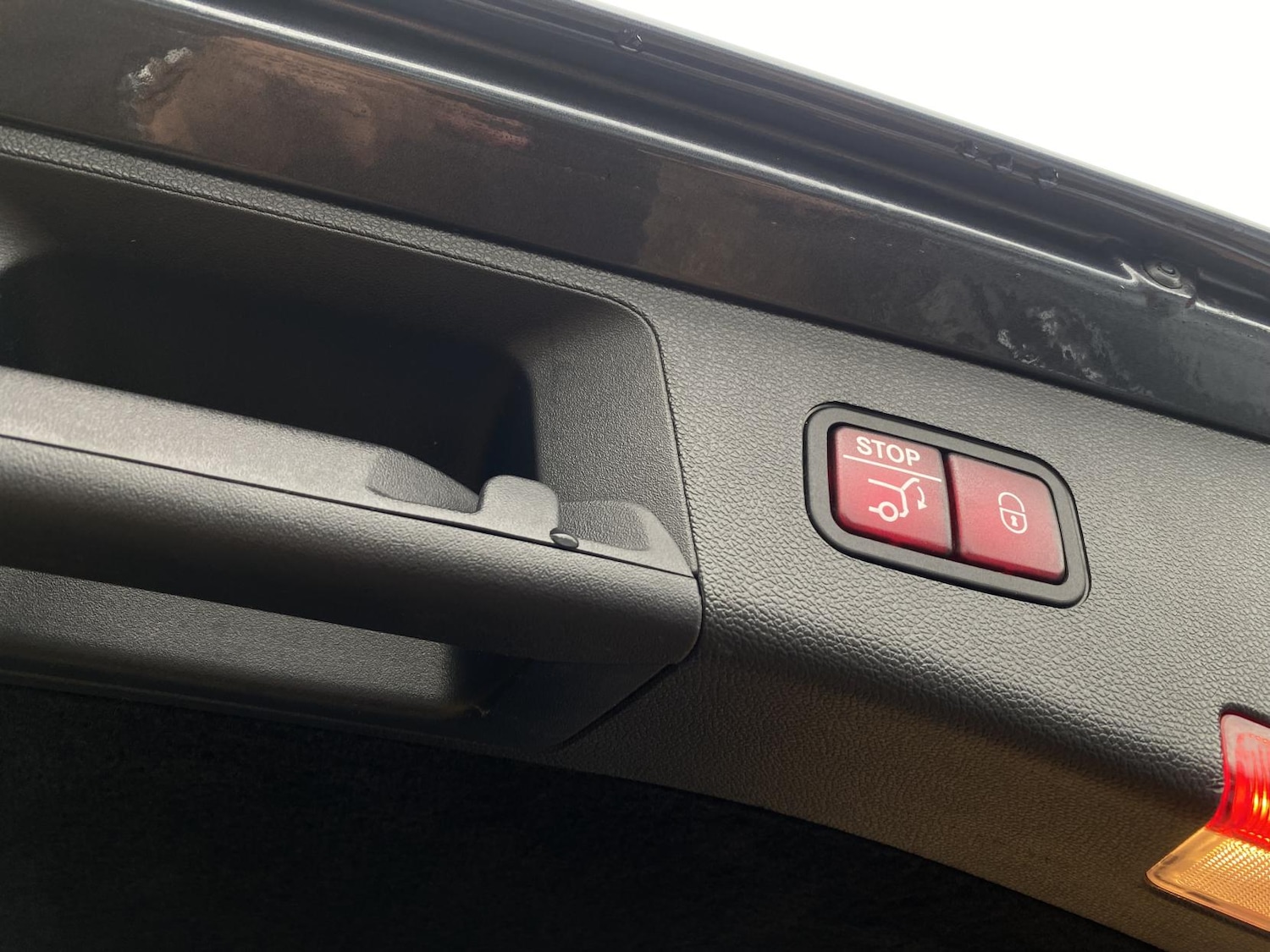 Used Mercedes-Benz E Class 2015 for sale - 76537006: Photo 14