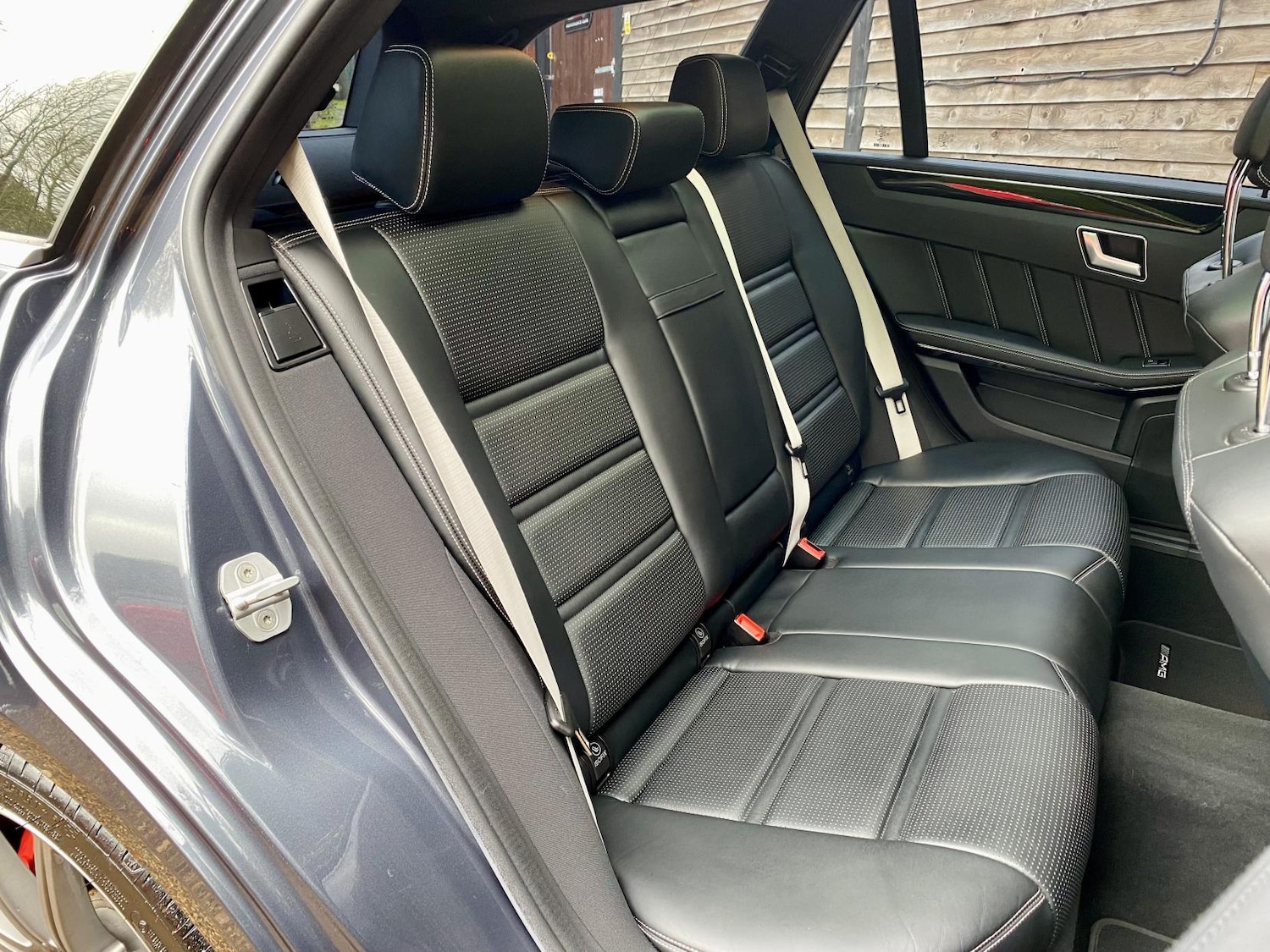 Used Mercedes-Benz E Class 2015 for sale - 76537006: Photo 24