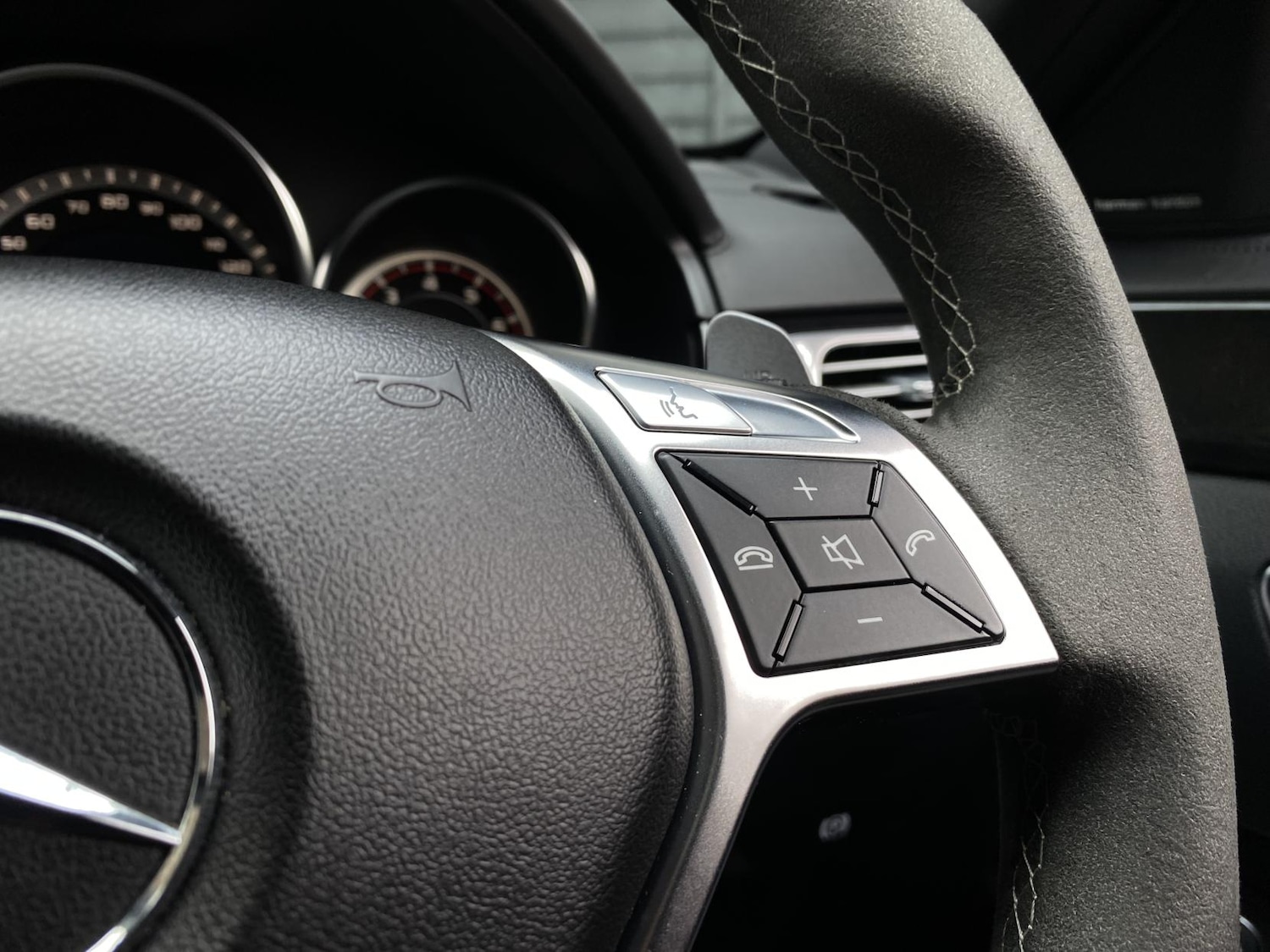 Used Mercedes-Benz E Class 2015 for sale - 76537006: Photo 42