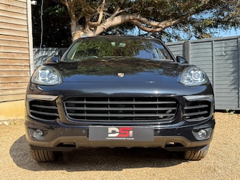 Used Porsche Cayenne 2016 for sale - 75131648: Photo