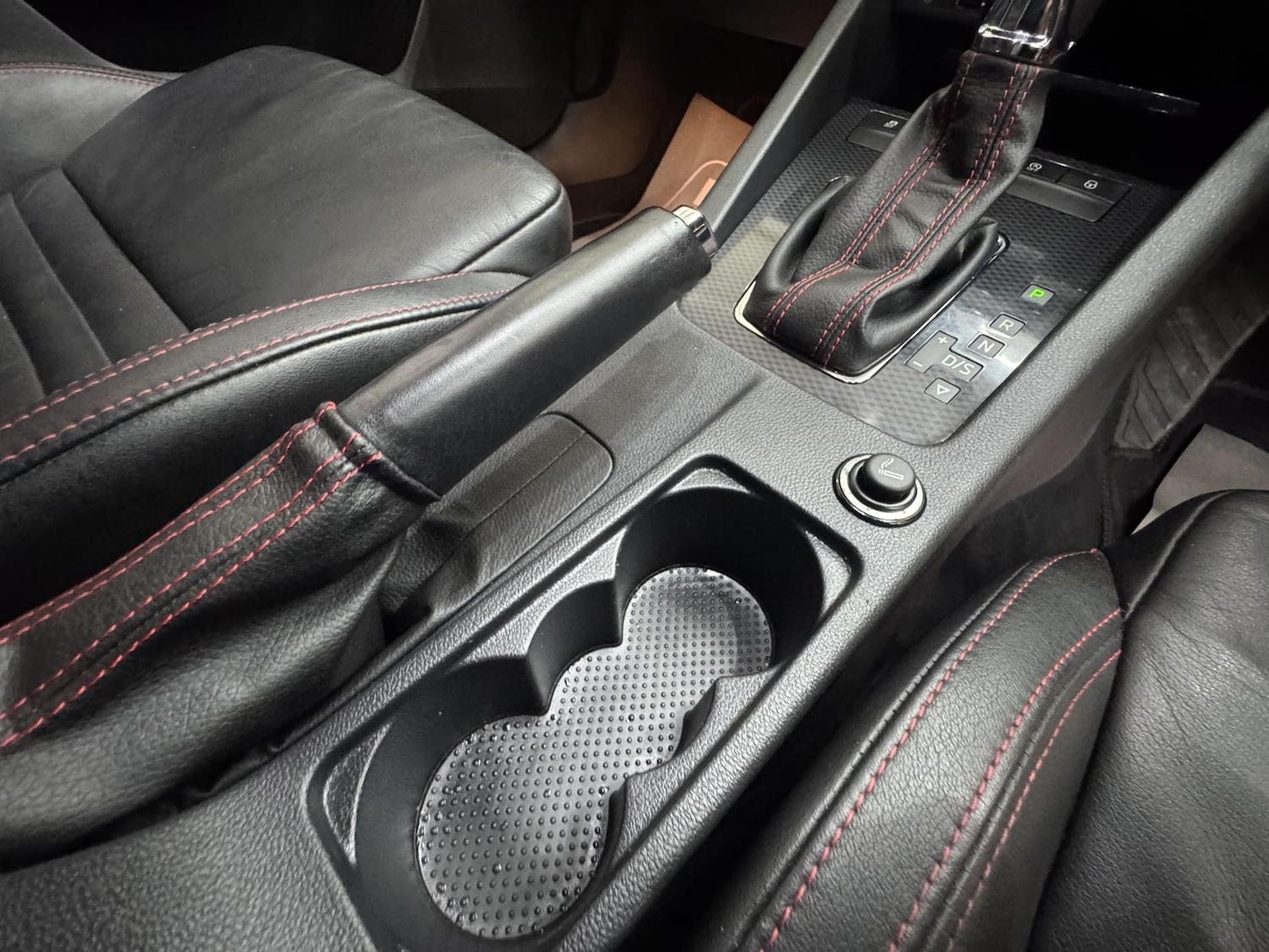 Used Skoda Octavia 2015 for sale - 77225361: Photo 35