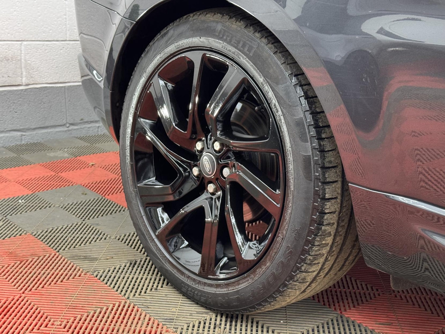 Used Land Rover Range Rover Sport 2018 for sale - 77767164: Photo 14