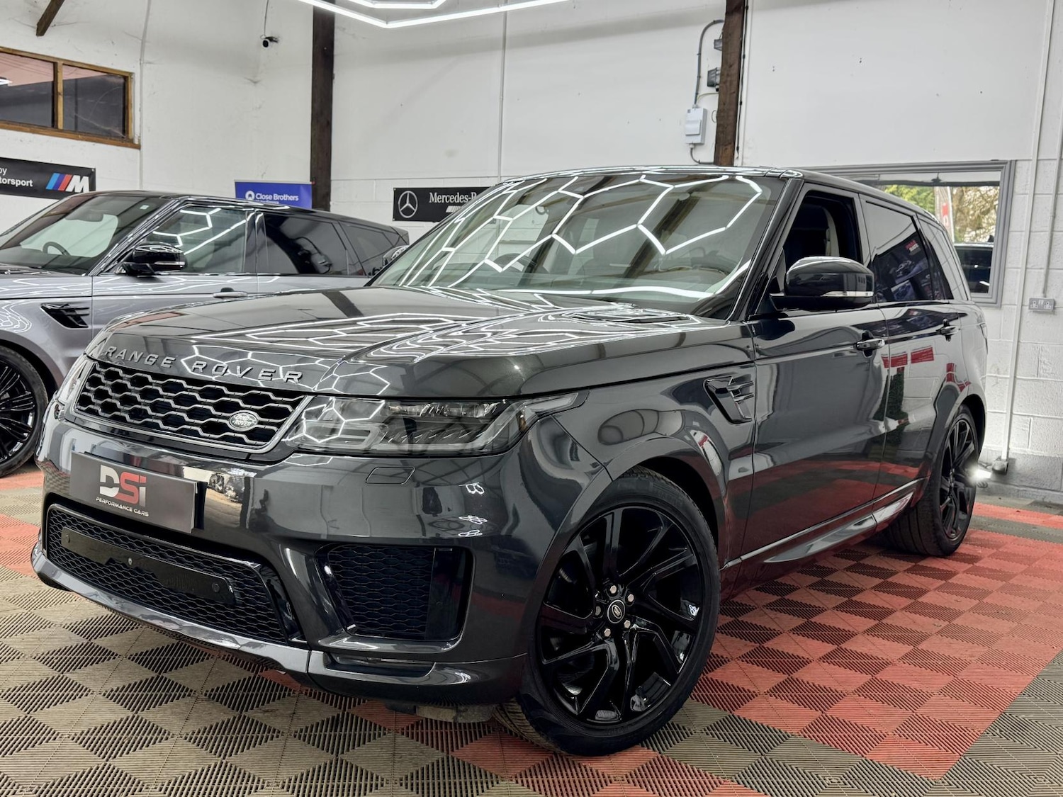 Used Land Rover Range Rover Sport 2018 for sale - 77767164: Photo 3