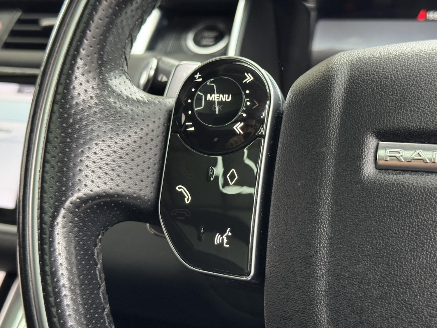 Used Land Rover Range Rover Sport 2018 for sale - 77767164: Photo 39