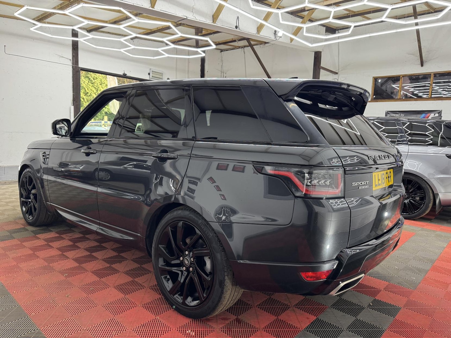Used Land Rover Range Rover Sport 2018 for sale - 77767164: Photo 5
