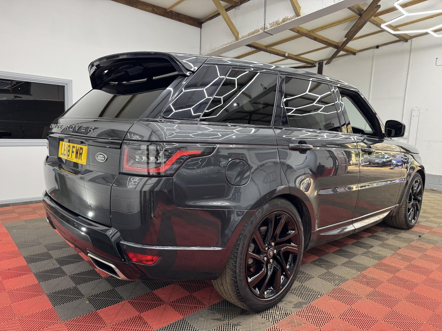 Used Land Rover Range Rover Sport 2018 for sale - 77767164: Photo 8