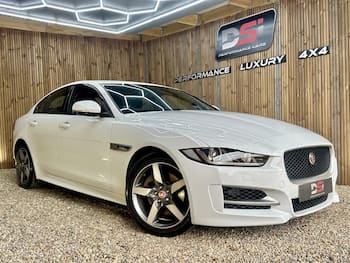 Used Jaguar XE 2019 for sale - 79766095: Photo