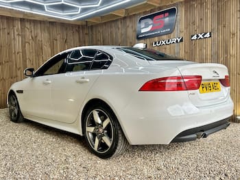 Used Jaguar XE 2019 for sale - 79766095: Photo