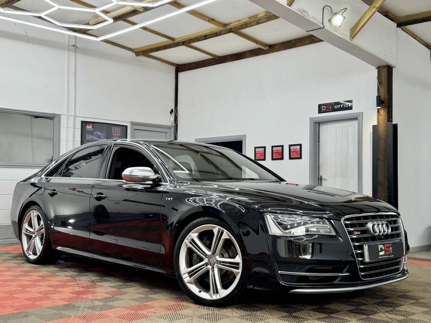 Used Audi A8 2013 for sale - 77570257: Photo 1