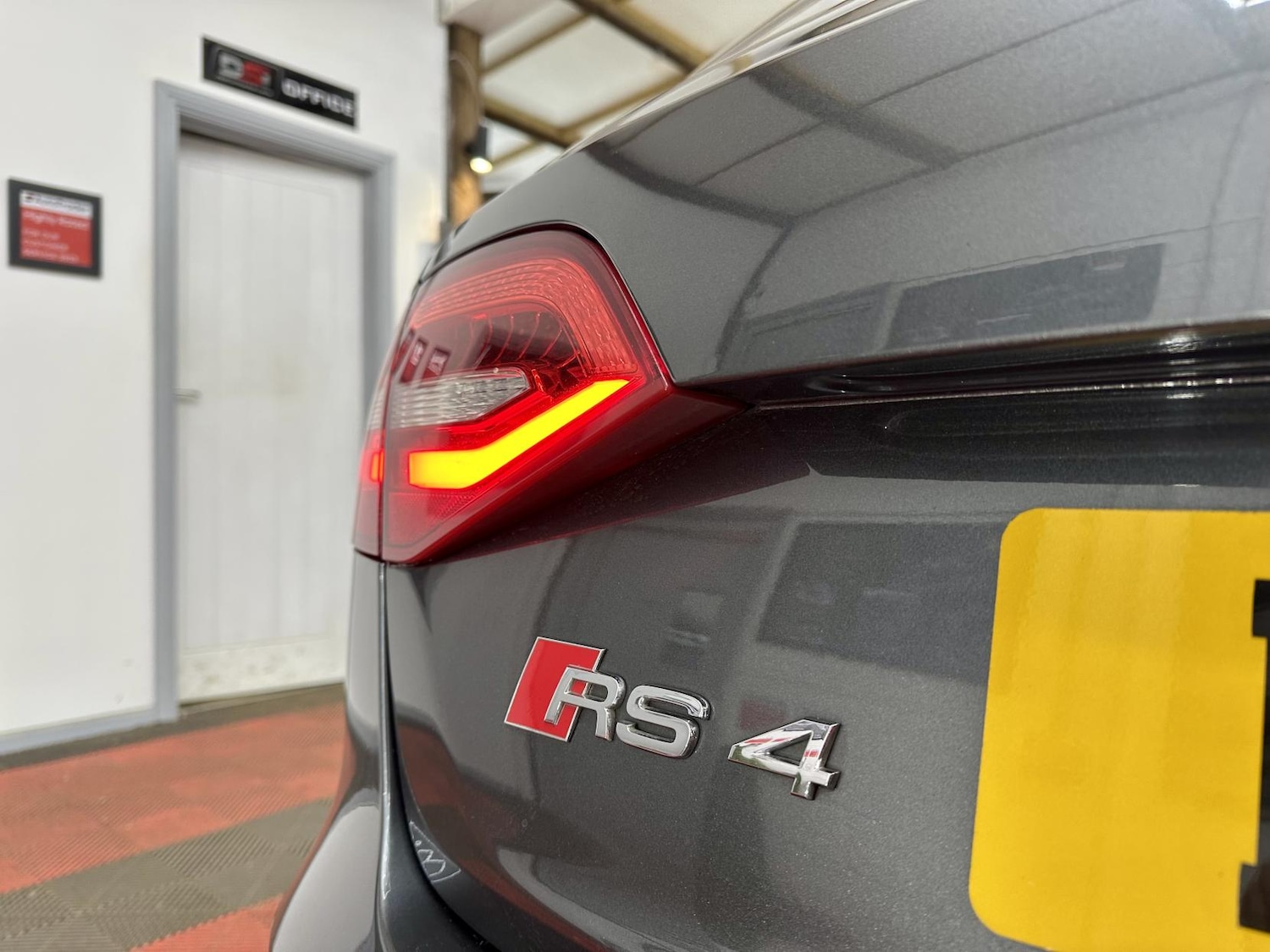 Used Audi RS4 2014 for sale - 77584957: Photo 11