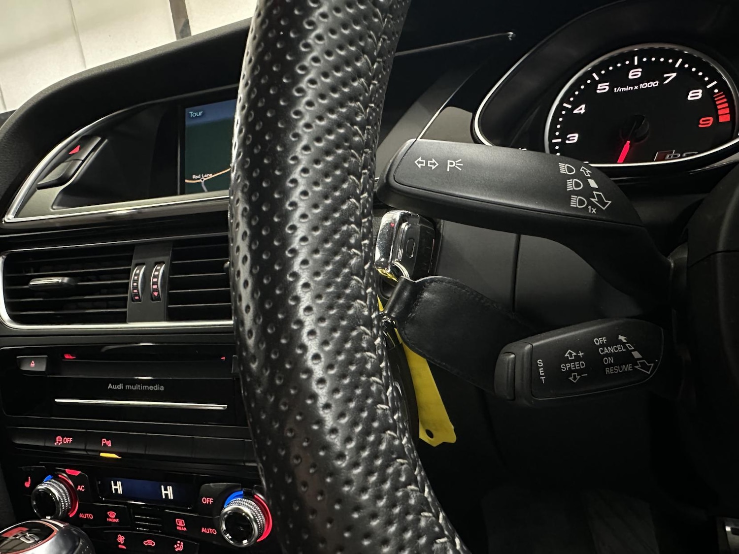 Used Audi RS4 2014 for sale - 77584957: Photo 47