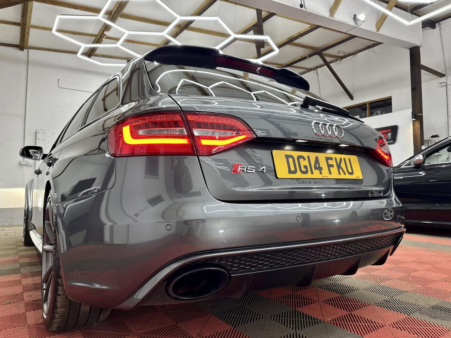 Used Audi RS4 2014 for sale - 77584957: Photo 7
