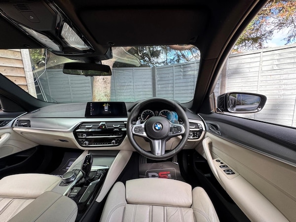Used BMW 5 Series 2017 for sale - 76273141: Photo 21