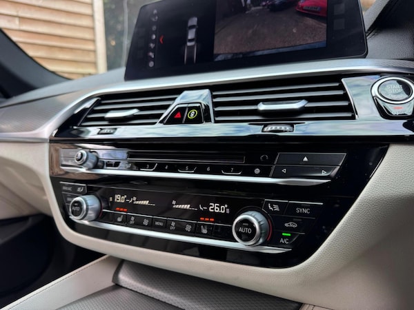 Used BMW 5 Series 2017 for sale - 76273141: Photo 33
