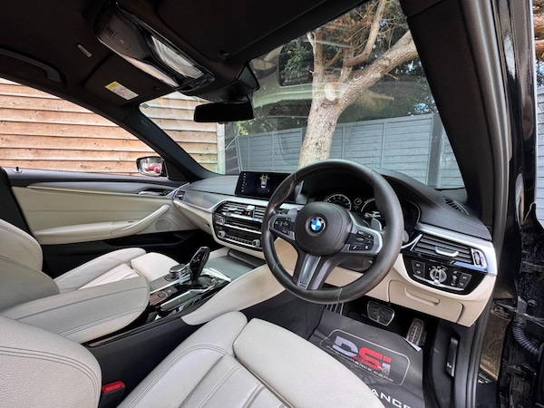 Used BMW 5 Series 2017 for sale - 76273141: Photo 9