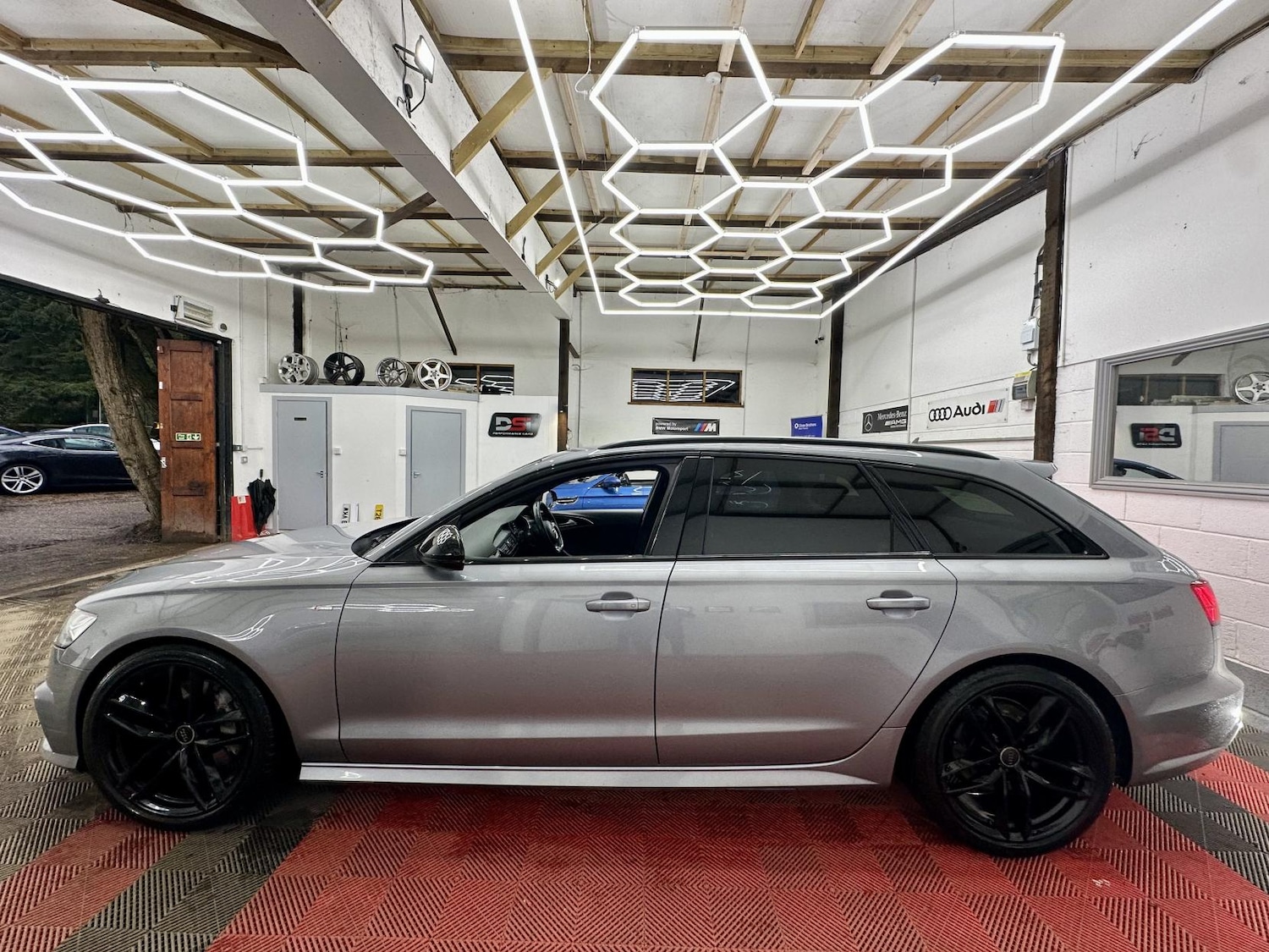 Used Audi A6 Avant 2017 for sale - 77423803: Photo 7