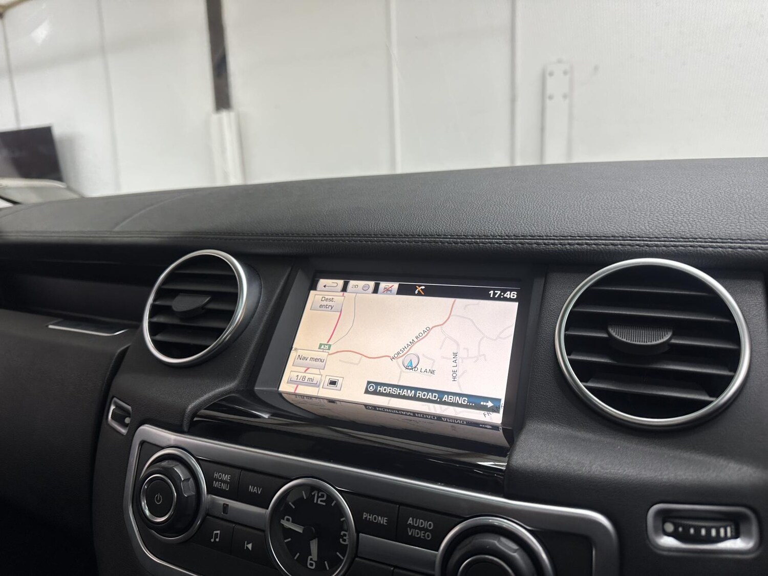 Used Land Rover Discovery 2015 for sale - 77644124: Photo 35