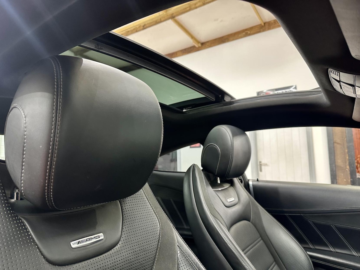 Used Mercedes-Benz C Class 2016 for sale - 76975389: Photo 23