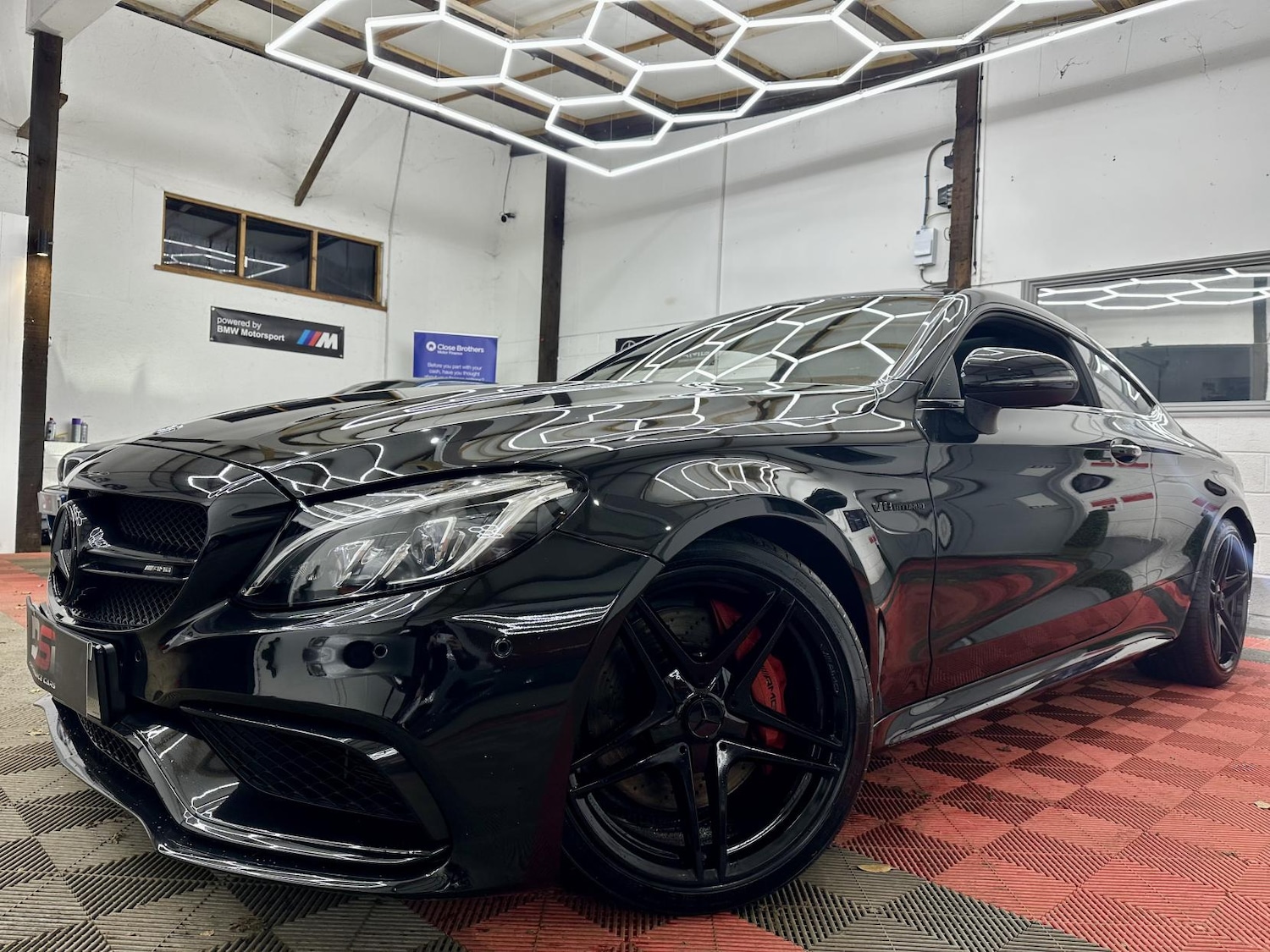 Used Mercedes-Benz C Class 2016 for sale - 76975389: Photo 3