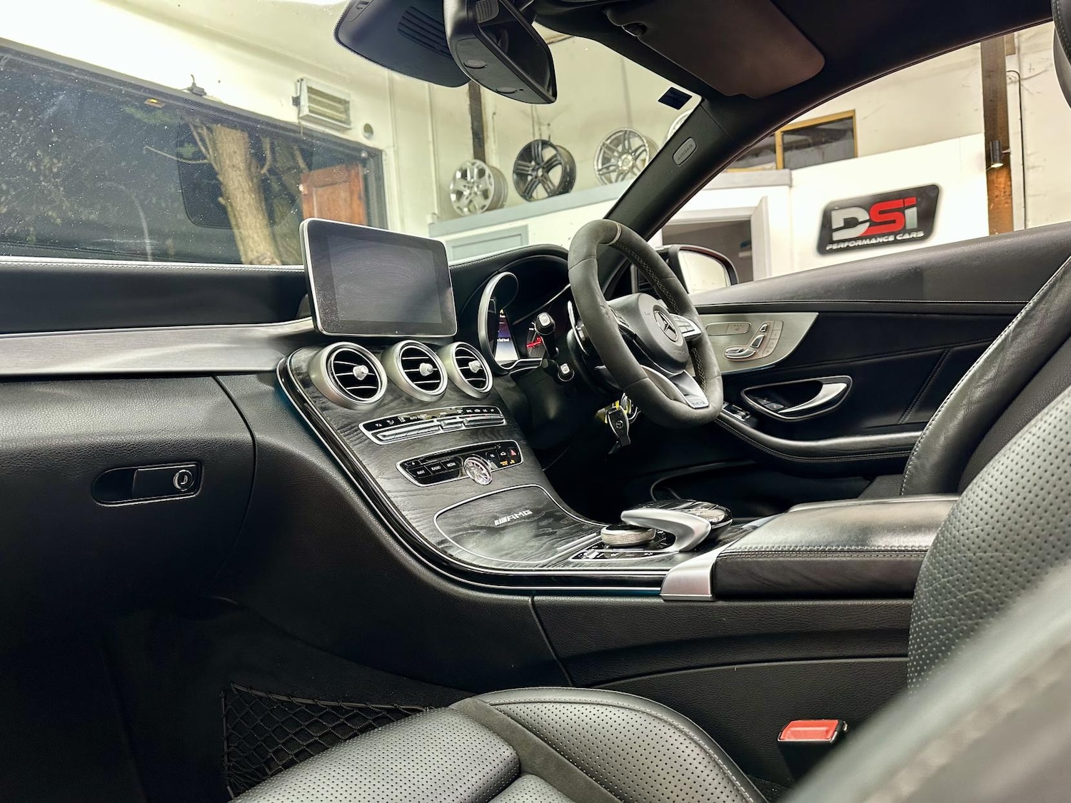 Used Mercedes-Benz C Class 2016 for sale - 76975389: Photo 30