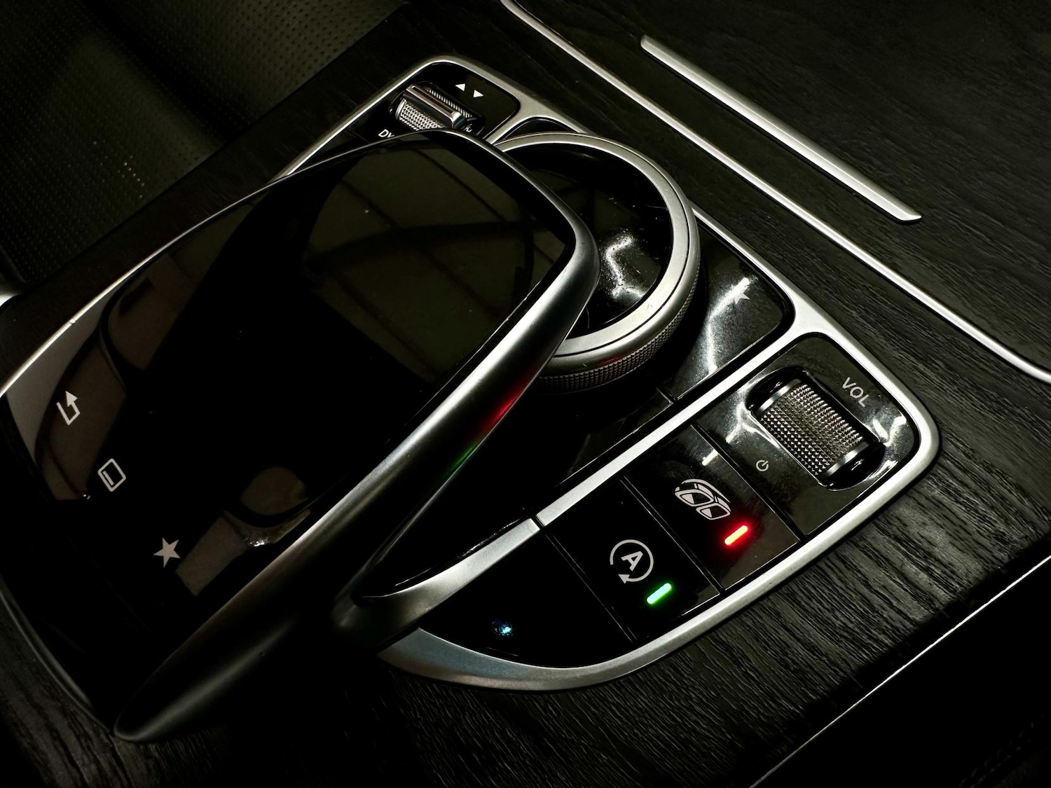 Used Mercedes-Benz C Class 2016 for sale - 76975389: Photo 40