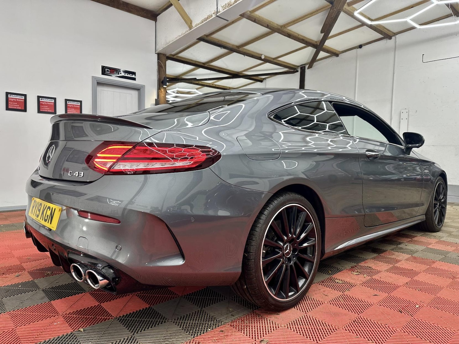 Used Mercedes-Benz C Class 2019 for sale - 77237259: Photo 8