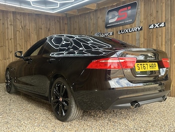 Used Jaguar XE 2018 for sale - 79552550: Photo