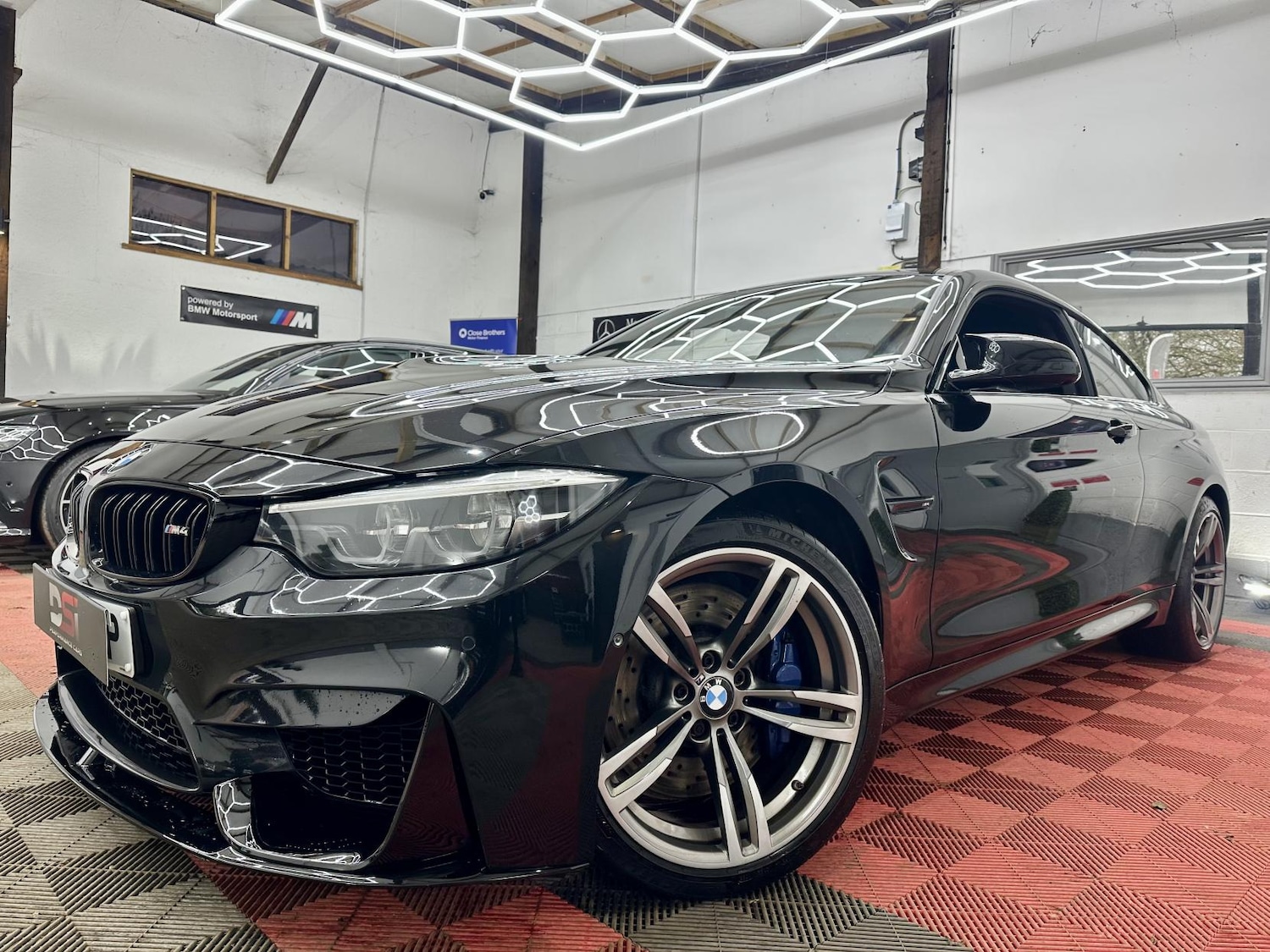 Used BMW M4 2018 for sale - 77173545: Photo 3