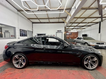 Used BMW M4 2018 for sale - 77173545: Photo