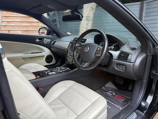Used Jaguar XKR 2009 for sale - 76012746: Photo 13