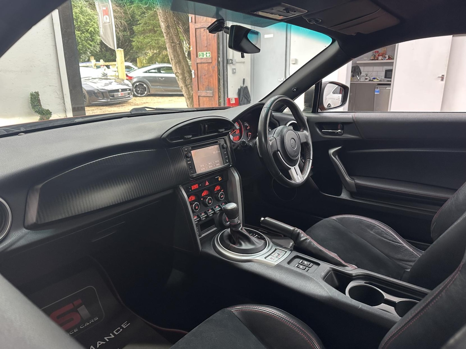 Used Toyota GT86 2012 for sale - 77644112: Photo 23