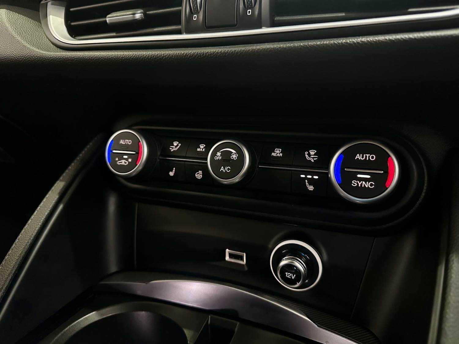 Used Alfa Romeo Stelvio 2021 for sale - 77154731: Photo 44