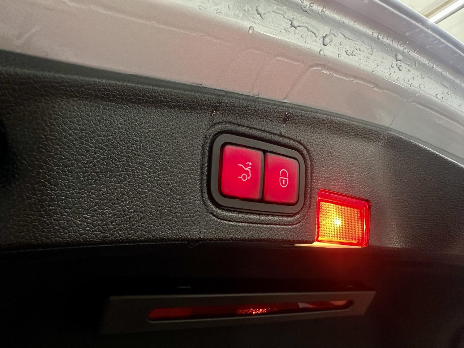 Used Mercedes-Benz C Class 2017 for sale - 76885275: Photo 31