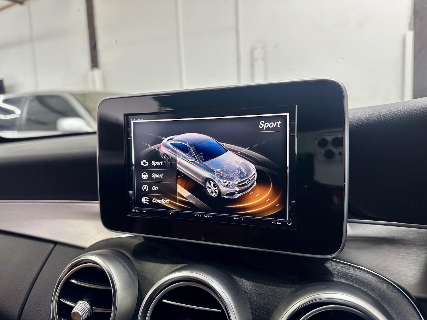 Used Mercedes-Benz C Class 2017 for sale - 76885275: Photo 39